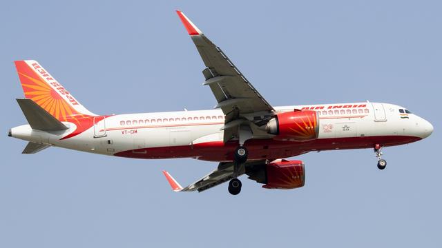 VT-CIM:Airbus A320:Air India